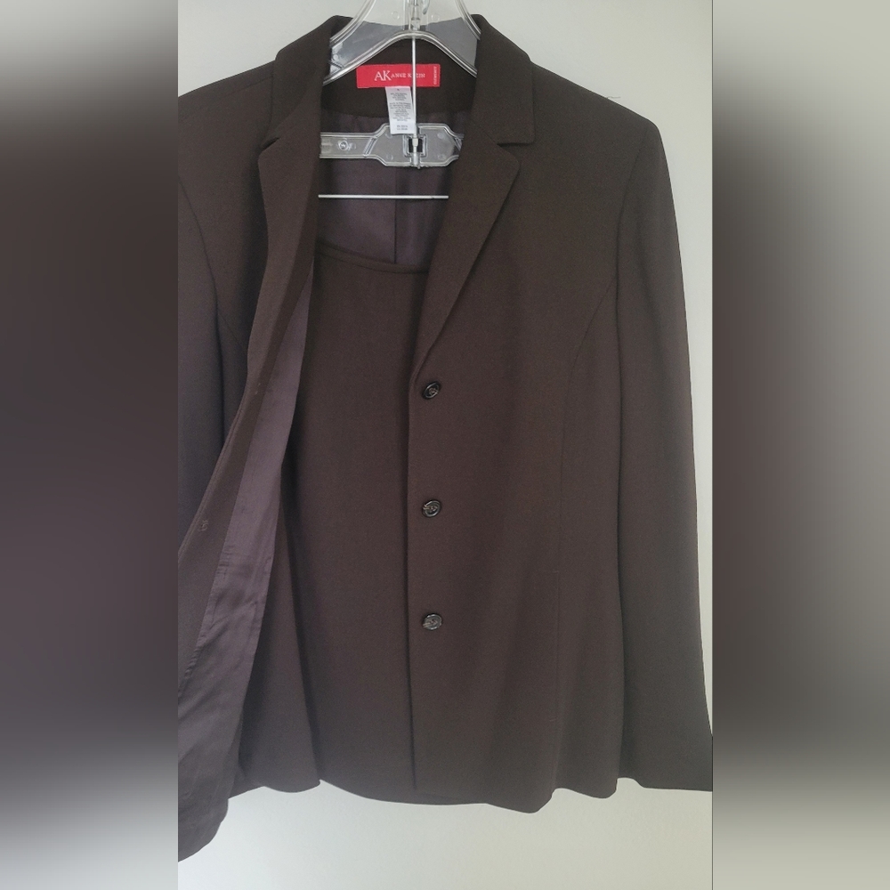 Women's Anne Klein Chocolate Brown Skirt Suit Size 6